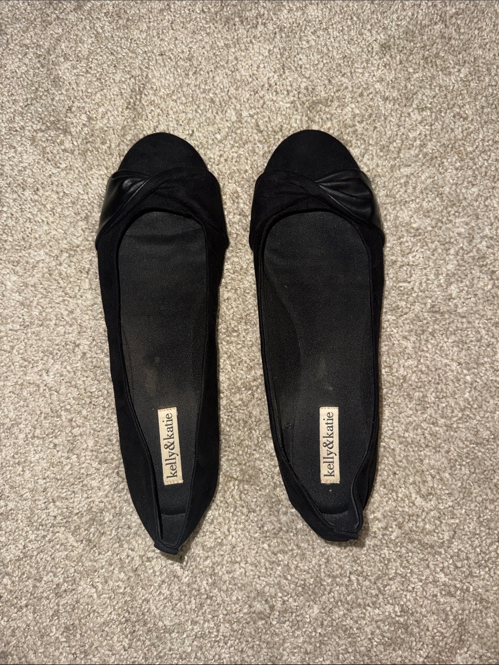 Kelly & Katie Black Twisted Bow Ballet Flats